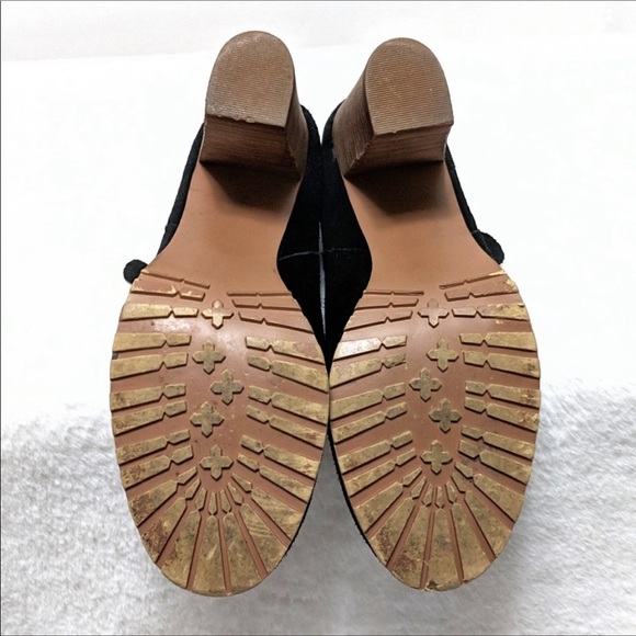 Crown Vintage: Darcie suede stacked heel booties - Picture 6 of 7